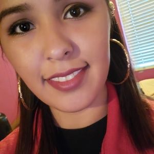 Meet your Posher, Yuli